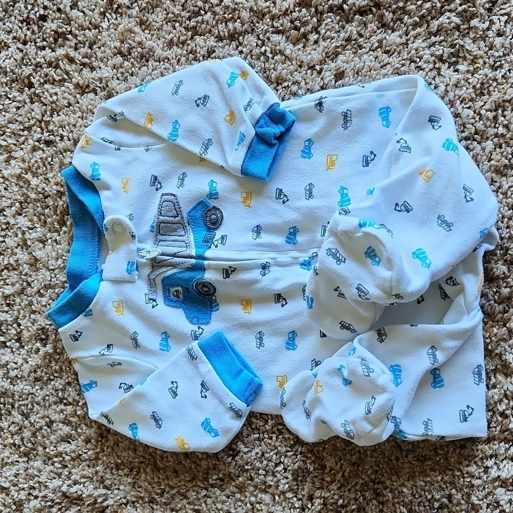 Child of mine sleeper with feet